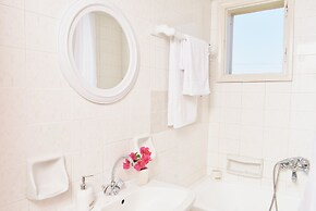 Artemida Pansion Georgioupolis