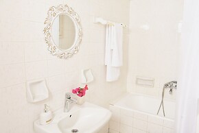 Artemida Pansion Georgioupolis