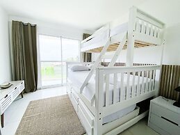 Apto vista mar incrível por Be My Guest