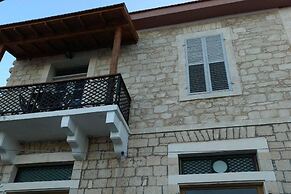 Immaculate 4-bed House in Pissouri