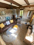 Maison De Montgibaud