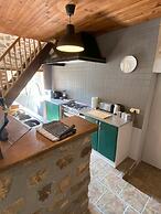 Maison De Montgibaud