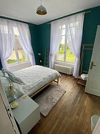 Maison De Montgibaud