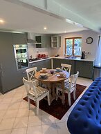 Maison De Montgibaud