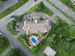 Champlain Condo 202