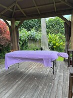 Luana Nai'a Inn