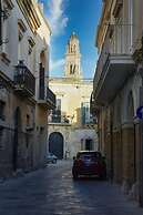 Holiday Home Sleeps 6 in the Historic Center of Le