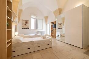 Holiday Home Sleeps 6 in the Historic Center of Le