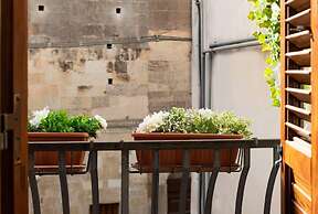 Holiday Home Sleeps 6 in the Historic Center of Le