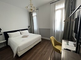 The Foscarini