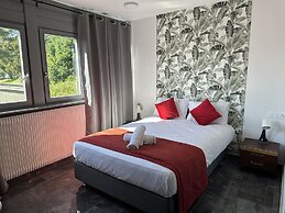 Hôtel Parc & Spa les Cigognes