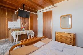 Agnadi Sea View Apartments