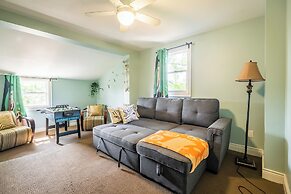 Cozy Houses in Downtown Toronto by GLOBALSTAY