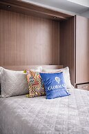 Cozy Houses in Downtown Toronto by GLOBALSTAY