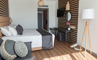 Piere Anne Beach Hotel