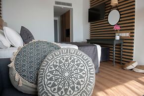 Piere Anne Beach Hotel