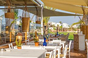 Piere Anne Beach Hotel