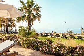 Piere Anne Beach Hotel