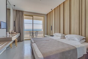 Piere Anne Beach Hotel