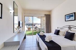 Piere Anne Beach Hotel