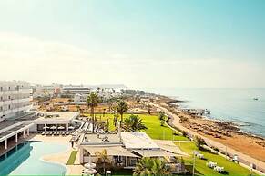 Piere Anne Beach Hotel