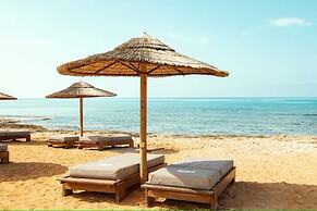 Piere Anne Beach Hotel