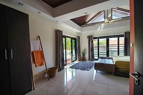 Resona Pool Villa by Aonanta Group