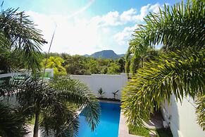 Resona Pool Villa by Aonanta Group