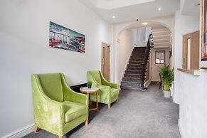 Dusties Hotel