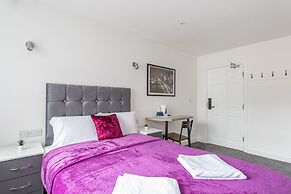 Dusties Hotel