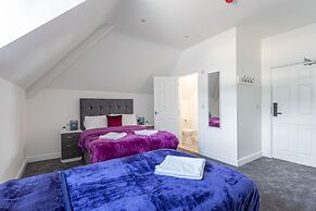 Dusties Hotel