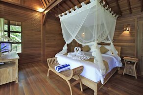 Hanaya Ubud Villa