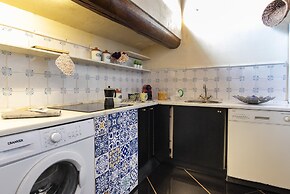 Borgo San Lorenzo 11