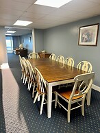 Majestic Hotel & Apartments