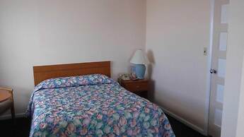 Majestic Hotel & Apartments