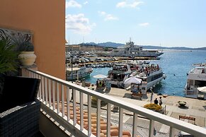 Aquaemaris Apartment