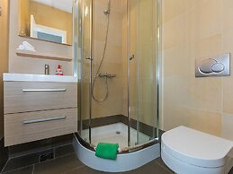 City Holiday Apartment