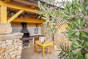 Gozitan Farmhouse With Pool - PP 4