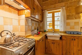 Gozitan Farmhouse With Pool - PP 4