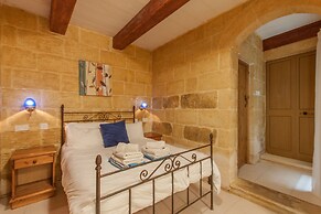 Gozitan Farmhouse With Pool - PP 4