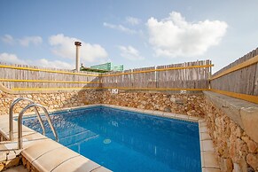 Gozitan Farmhouse With Pool - PP 4