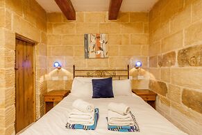 Gozitan Farmhouse With Pool - PP 4