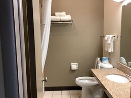 Silver Spur Vintage Inn & Suites