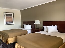 Silver Spur Vintage Inn & Suites