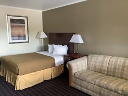 Silver Spur Vintage Inn & Suites