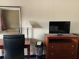 Silver Spur Vintage Inn & Suites