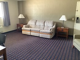 Silver Spur Vintage Inn & Suites