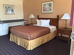 Silver Spur Vintage Inn & Suites