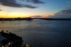 Lovers Key Resort 905