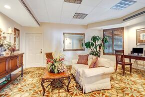 Lovers Key Resort 905